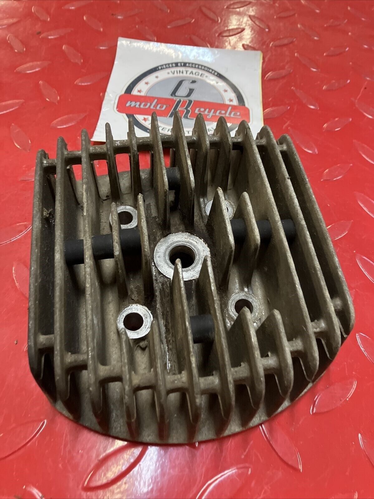 Kawasaki G5 1972 cylinder jug barrel head cover