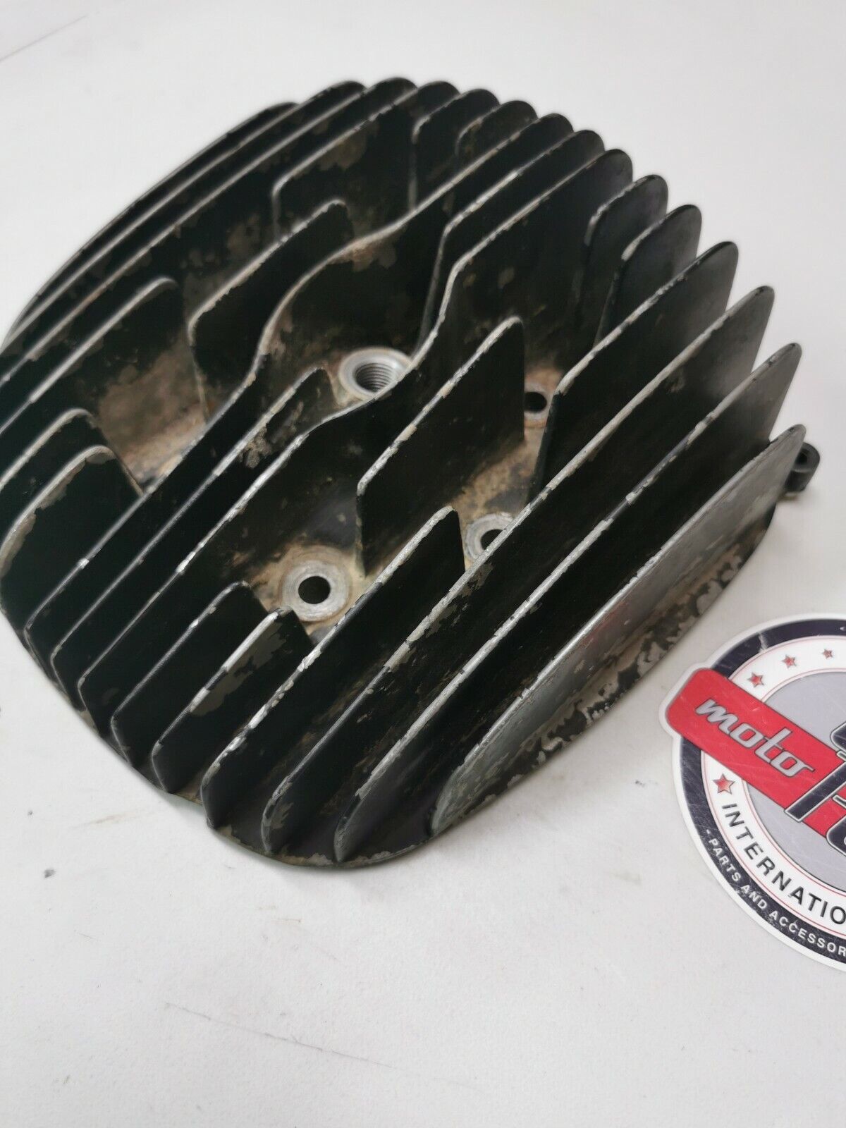 Suzuki RM250 1976 cylinder head jug barrel cover