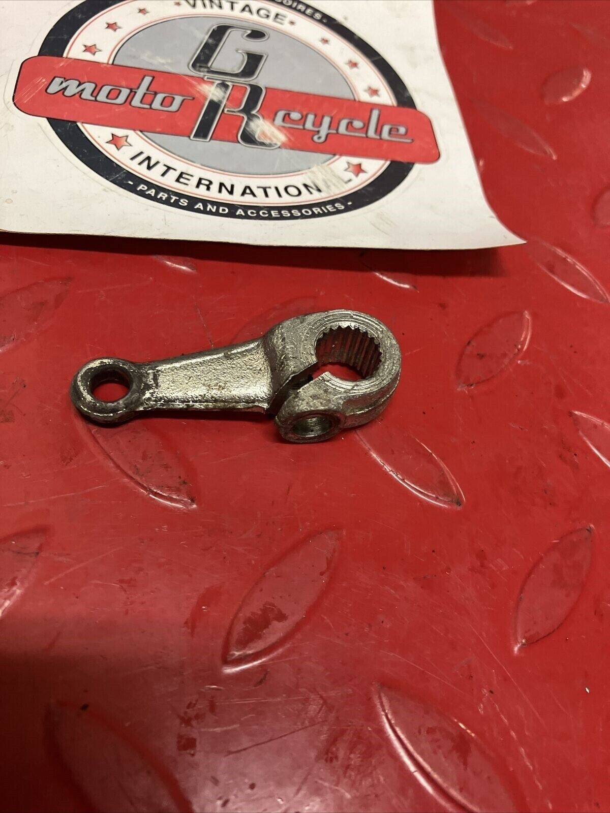 Suzuki DS100 1980 clutch actuator arm release lifter