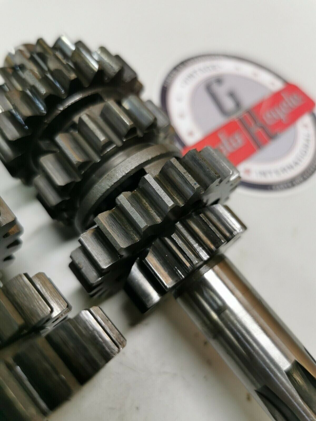 Suzuki RM250 1976 transmission mainshaft countershaft main counter shaft gear