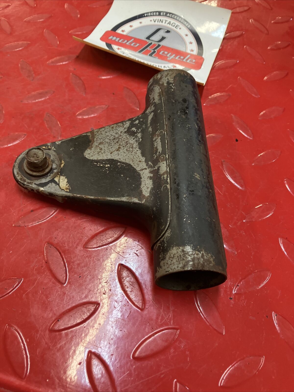 Yamaha RD400 1977 Left fork upper cover headlight bracket 1976 1978 2
