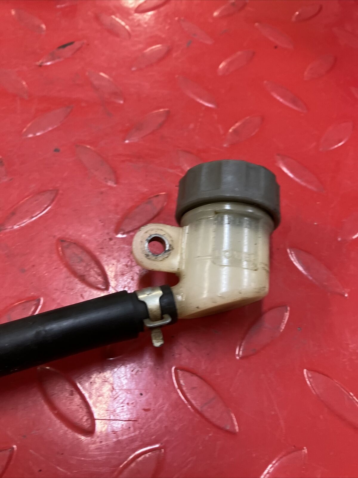 Honda CR250R 1988 rear brake master cylinder