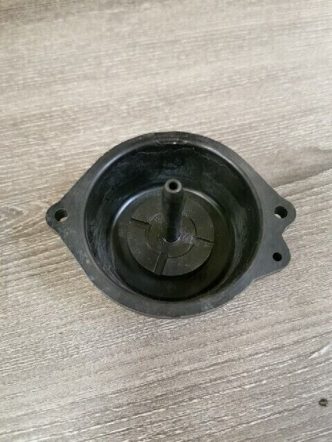 NOS SUZUKI GSXR1100W 1993 - 1997 GSXR1100WSK COVER DIAPHRAGM 13502-17000 S40