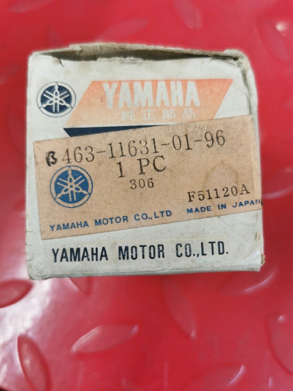 NOS YAMAHA RS100 1975 1976 PISTON STD 463-11631-01-96 Y50