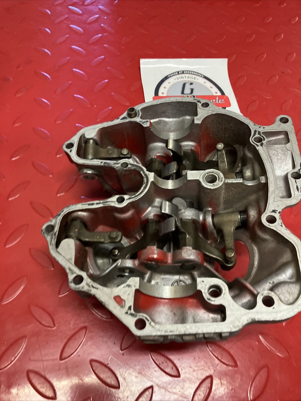 Honda XL350R 1986 cylinder head cover valve cover GOOD ROCKER