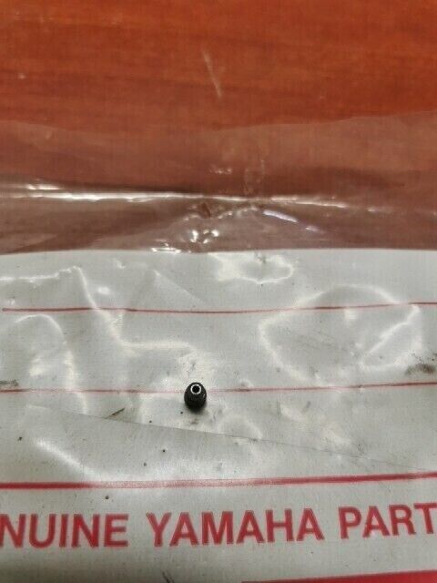 NOS Yamaha 1976 1977 GS340 SLOW JET #70 865-14515-70-00 Y126