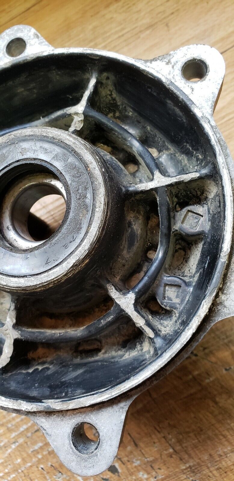 Honda XL350R 1985 rear wheel flange final driven hub XL 350R 1984 1985