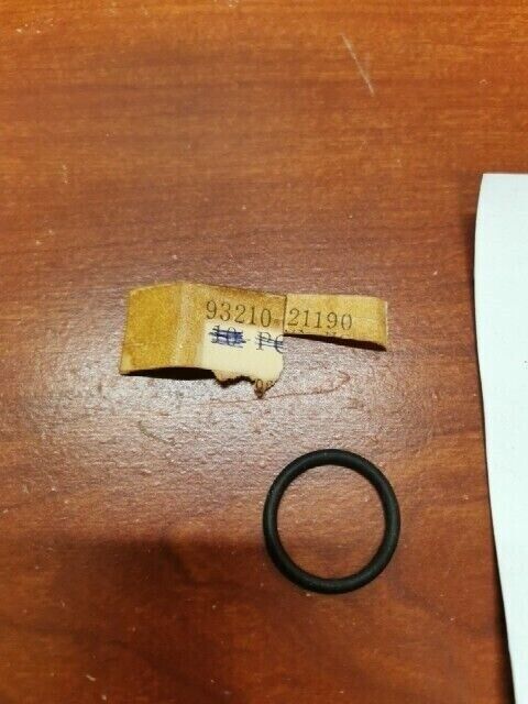 NOS Yamaha BW80 DT100 DT125 DT50 FZR600 FZS600 O-RING 93210-21190-00 Y131