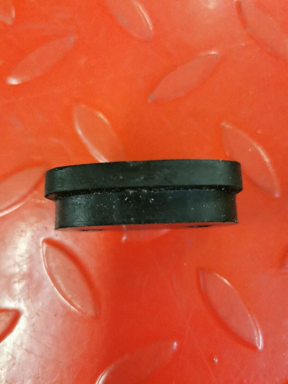 NOS SUZUKI RUBBER DAMPER 61350-33000   S12