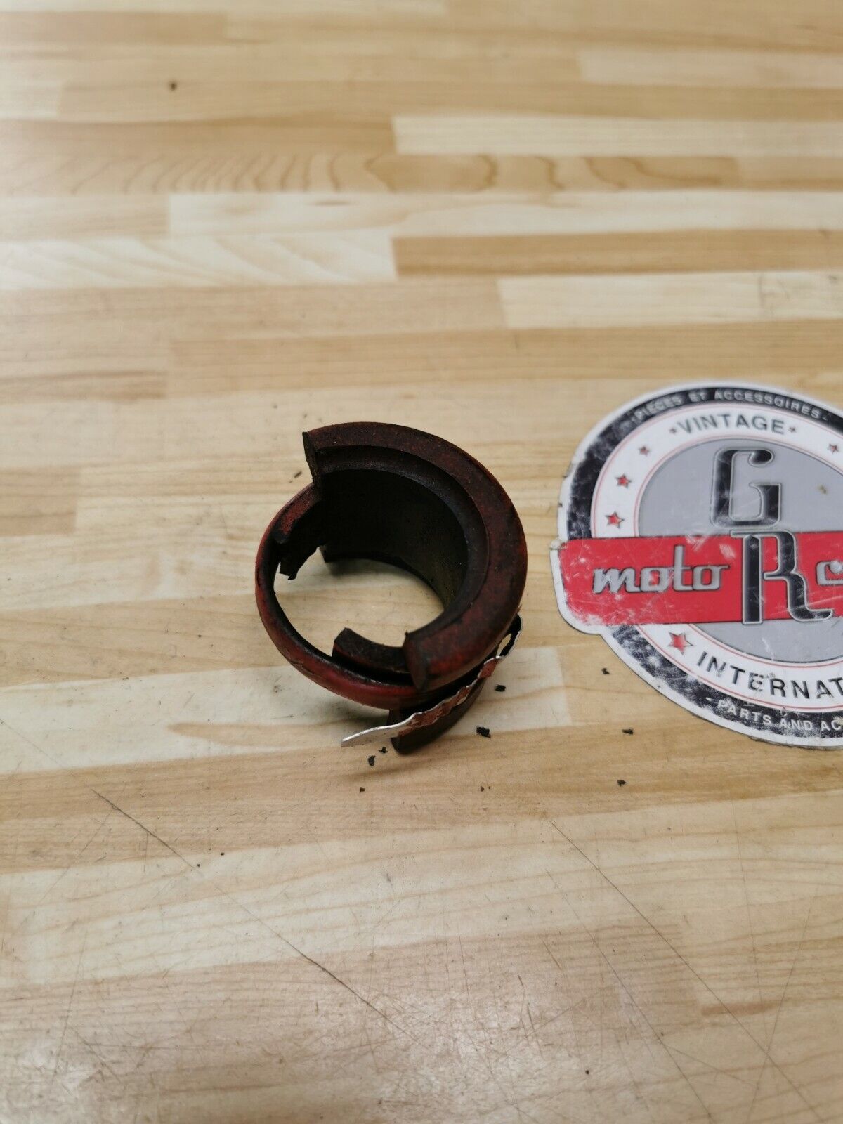Honda CR80R 1984 fuel tank rubber damper cushion
