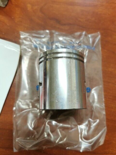 NOS Suzuki 1968 M31 PISTON OS .50 12110-027506 SUB. 12110-02750 S32