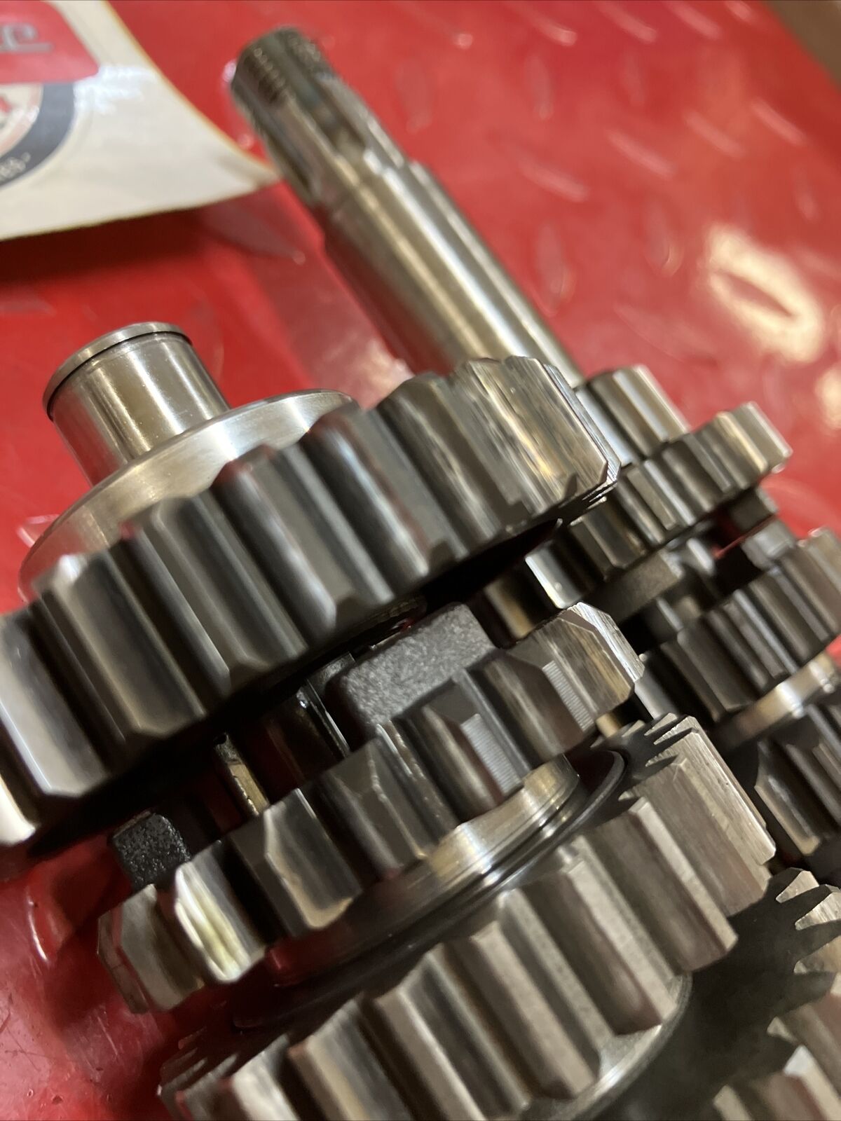 Suzuki RM125 1985 transmission mainshaft counterhsaft main counter shaft gear