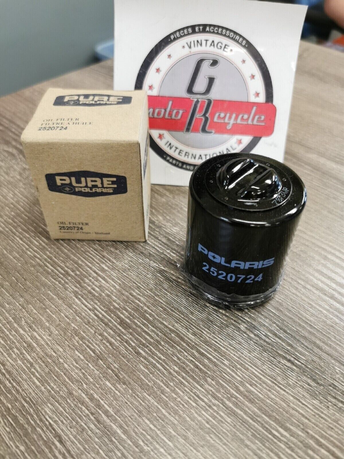 NOS POLARIS ATV  RZR   OIL FILTER  2520724 A2