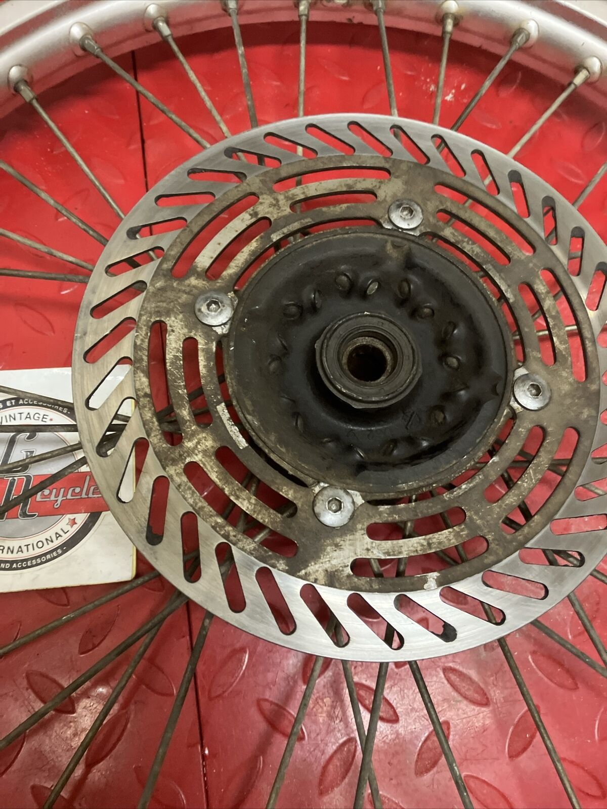 Honda CR250R 1989 Front wheel rim hub CR125R CR500R