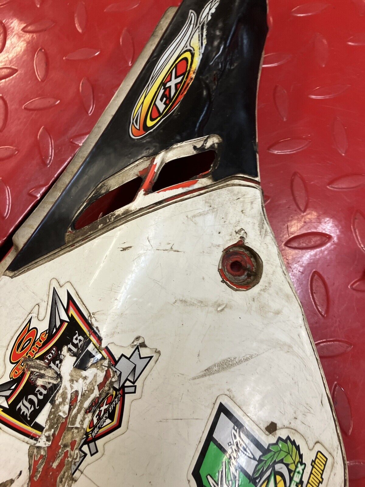 Honda CR125R 1988 left right side cover panel CR500R 83520-KS6-700ZE