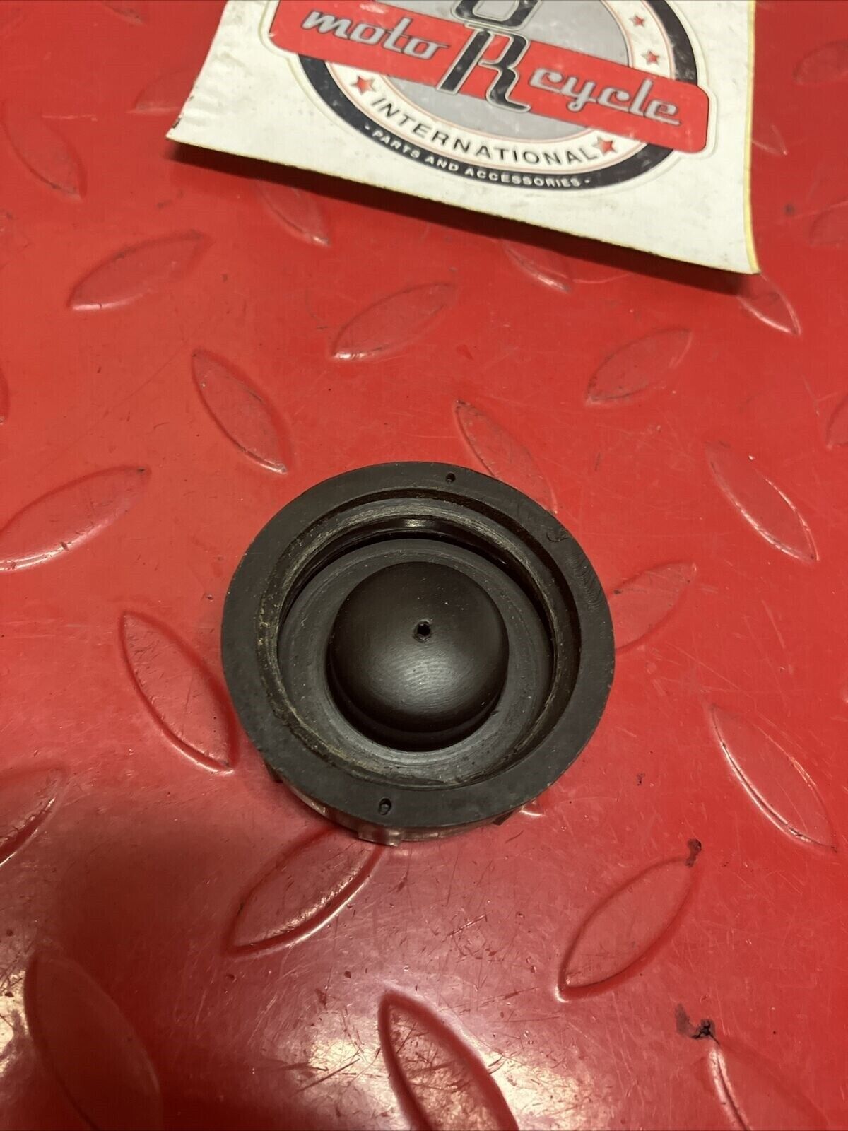 Suzuki RV90 1975 Fuel tank gas petrol reservoir cap cover