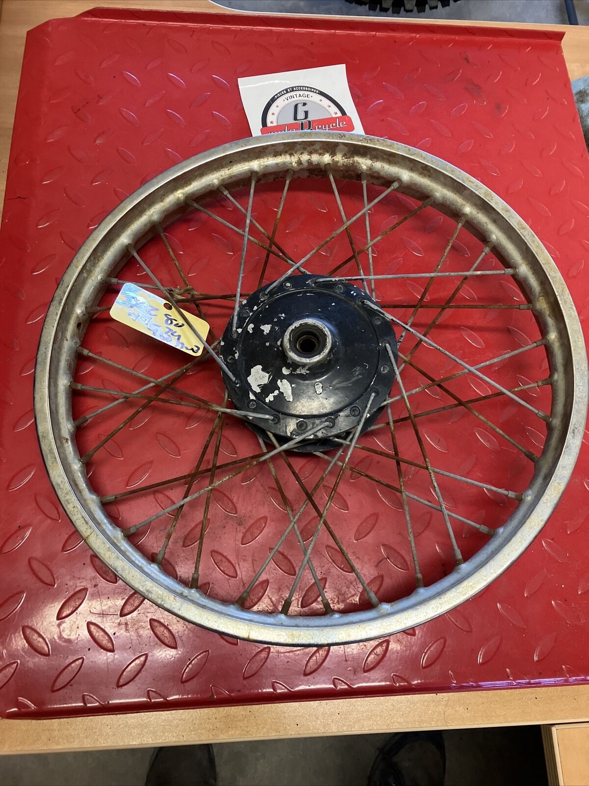 Yamaha YZ80 1979 front wheel hub rim spoke 462-25111-01-98 2