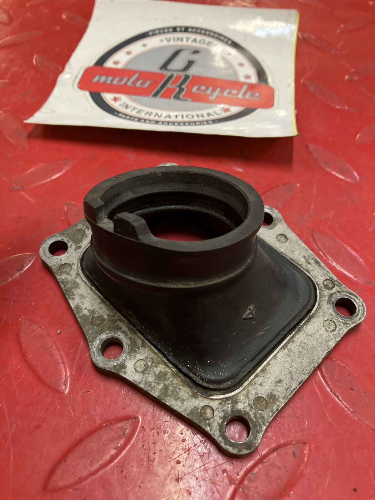 Honda CR250R 1982 intake manifold carburetor boot joint insulator 1981 1983 2