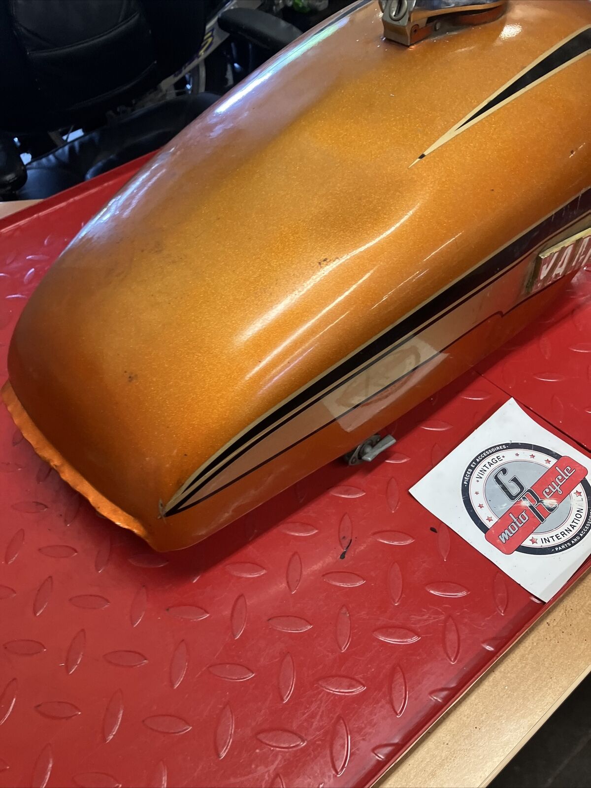 Yamaha TX750 1973 Fuel tank gas petrol reservoir
