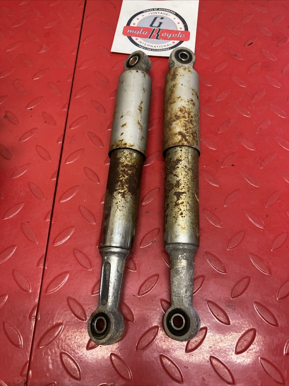 Suzuki RV90 1975 Rear shock absorber suspension damper