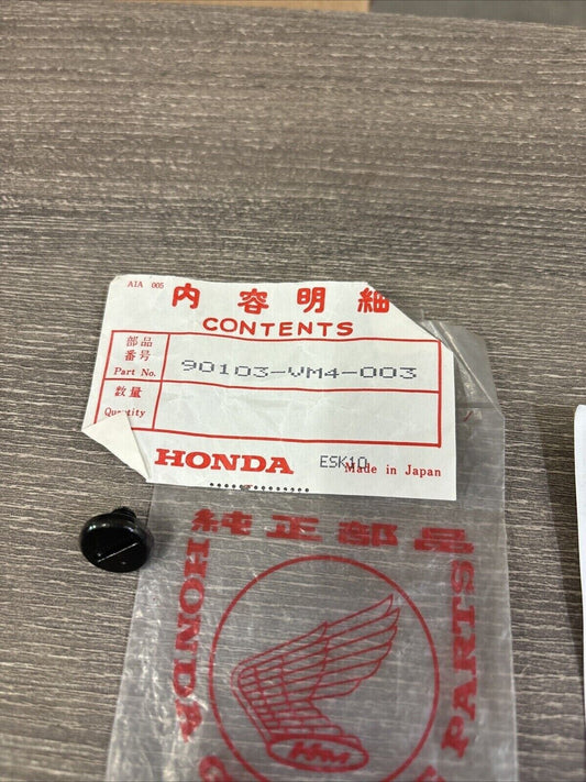 NOS Honda ATC200 ATC250 TRX125 TRX300 FW SPLASH GUARD SCREW 90103-VM4-003 H123