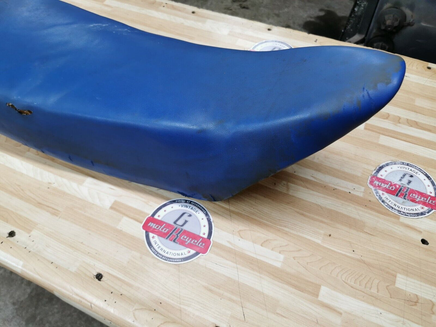 Kawasaki KDX200 1986 seat saddle pan foam base