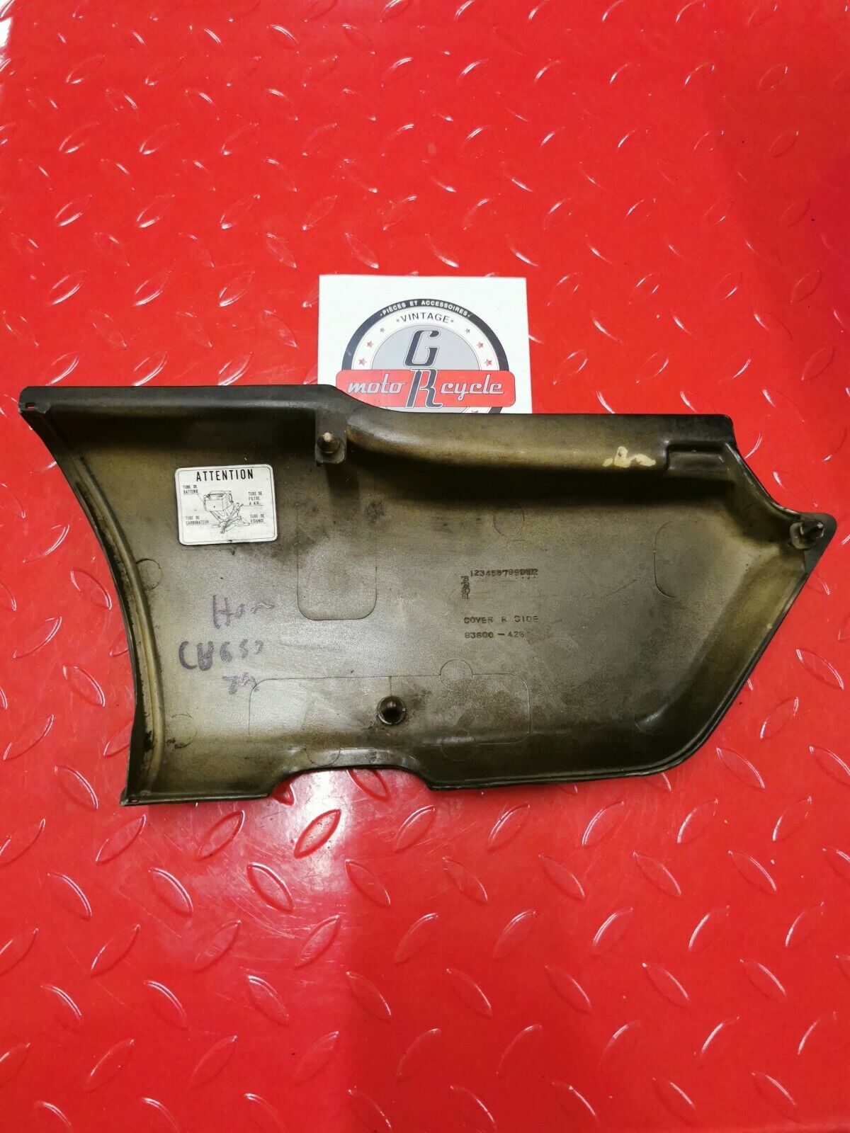 Honda CB650 1979 right side cover panel fairing
