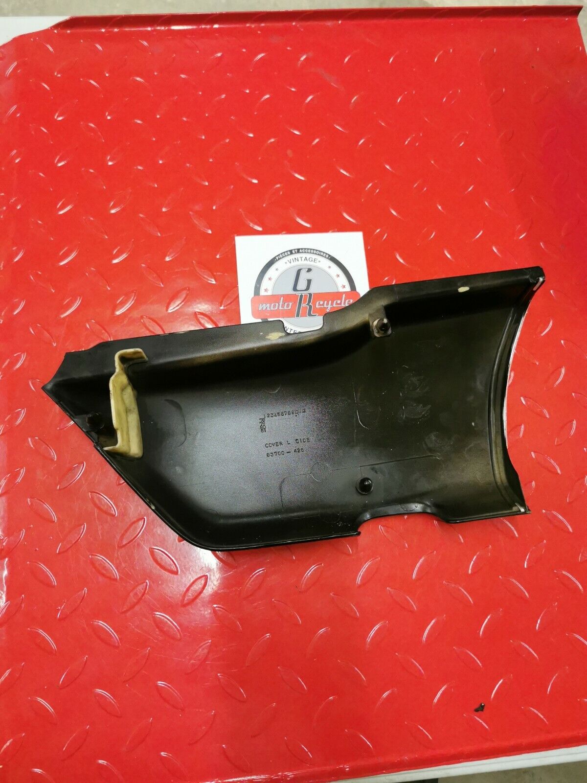 Honda CB650 1979 left side cover panel fairing 2