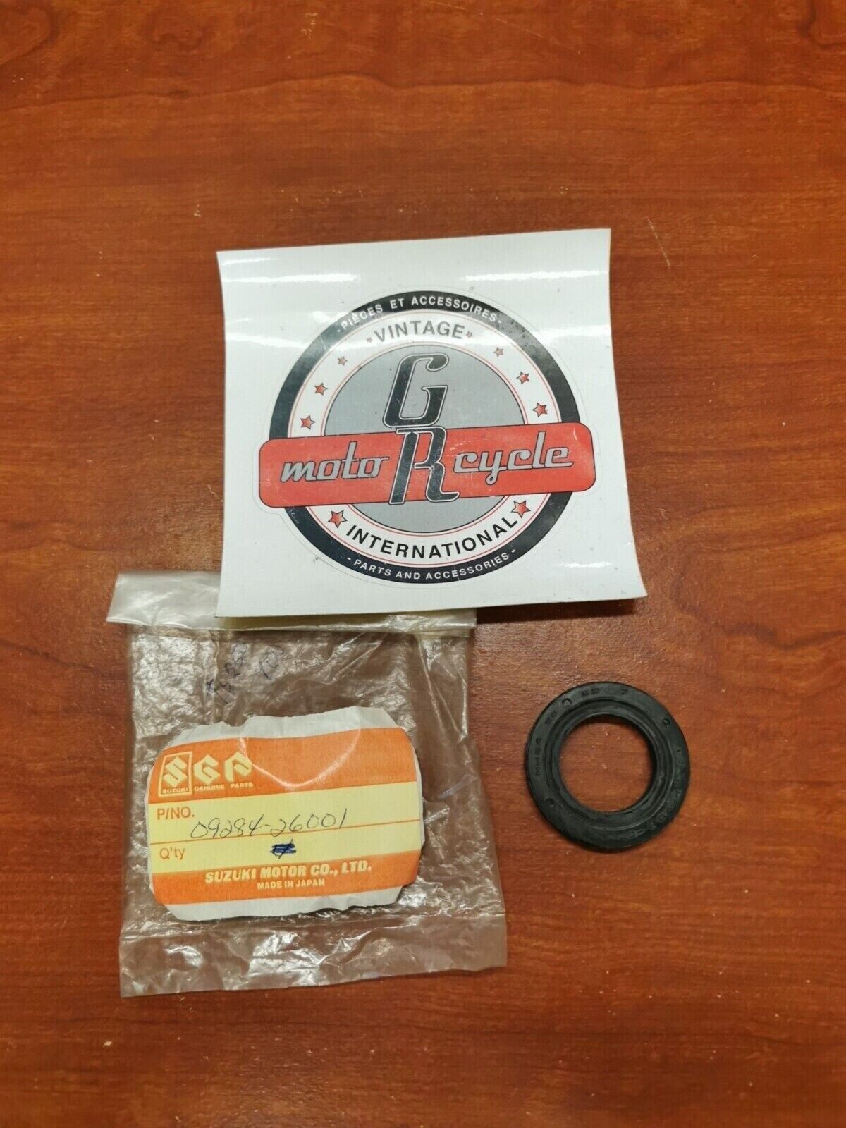 NOS Suzuki TM250 TM400 TS400 TS250 DS250 OIL SEAL 09284-26001 S20