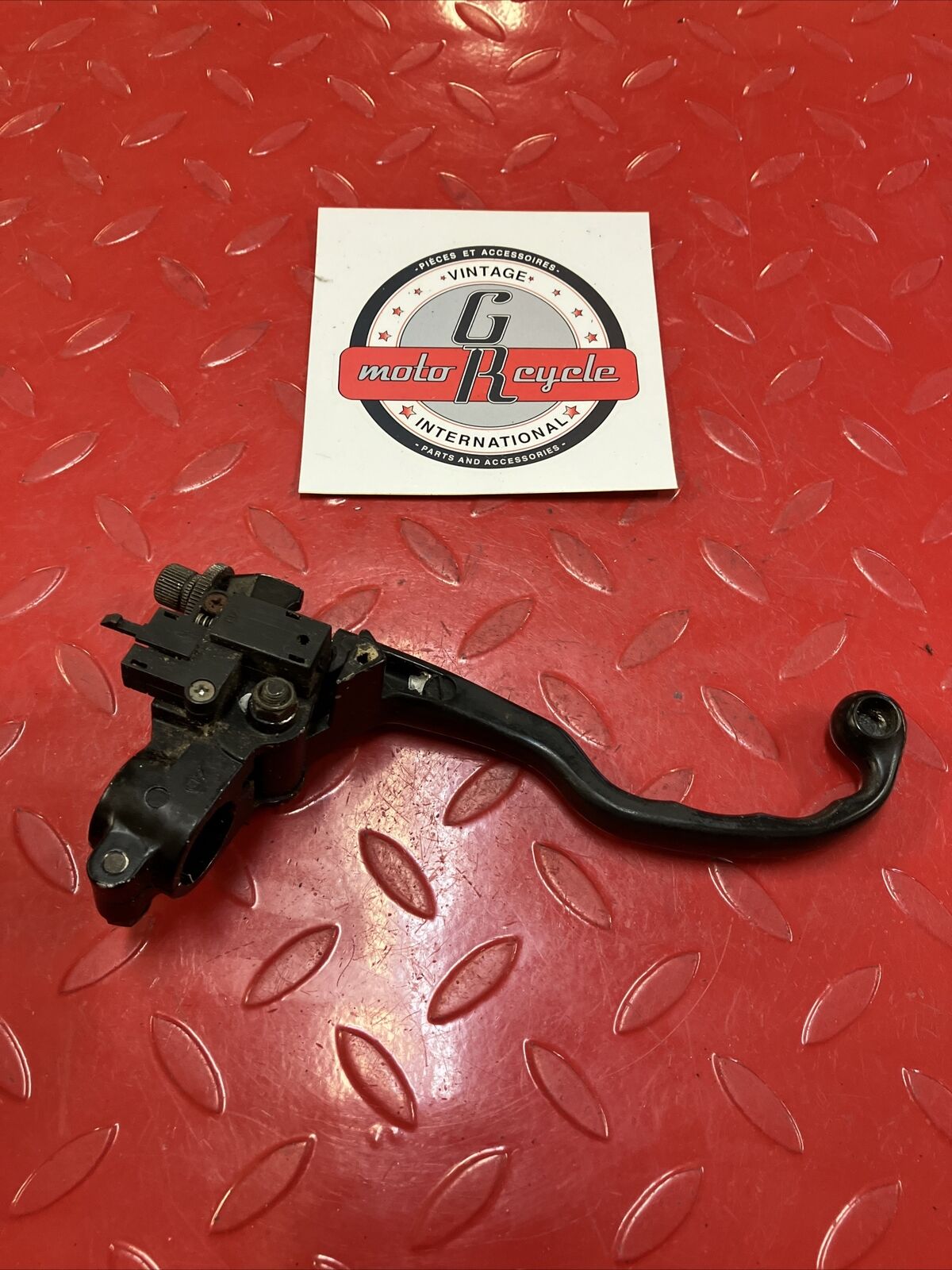Kawasaki VN750 1986 Vulcan 750 left handle clutch lever holder perch