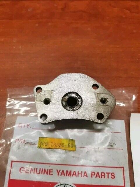 NOS Yamaha 1974 FS1F INTAKE JOINT 469-13555-60-00 Y144