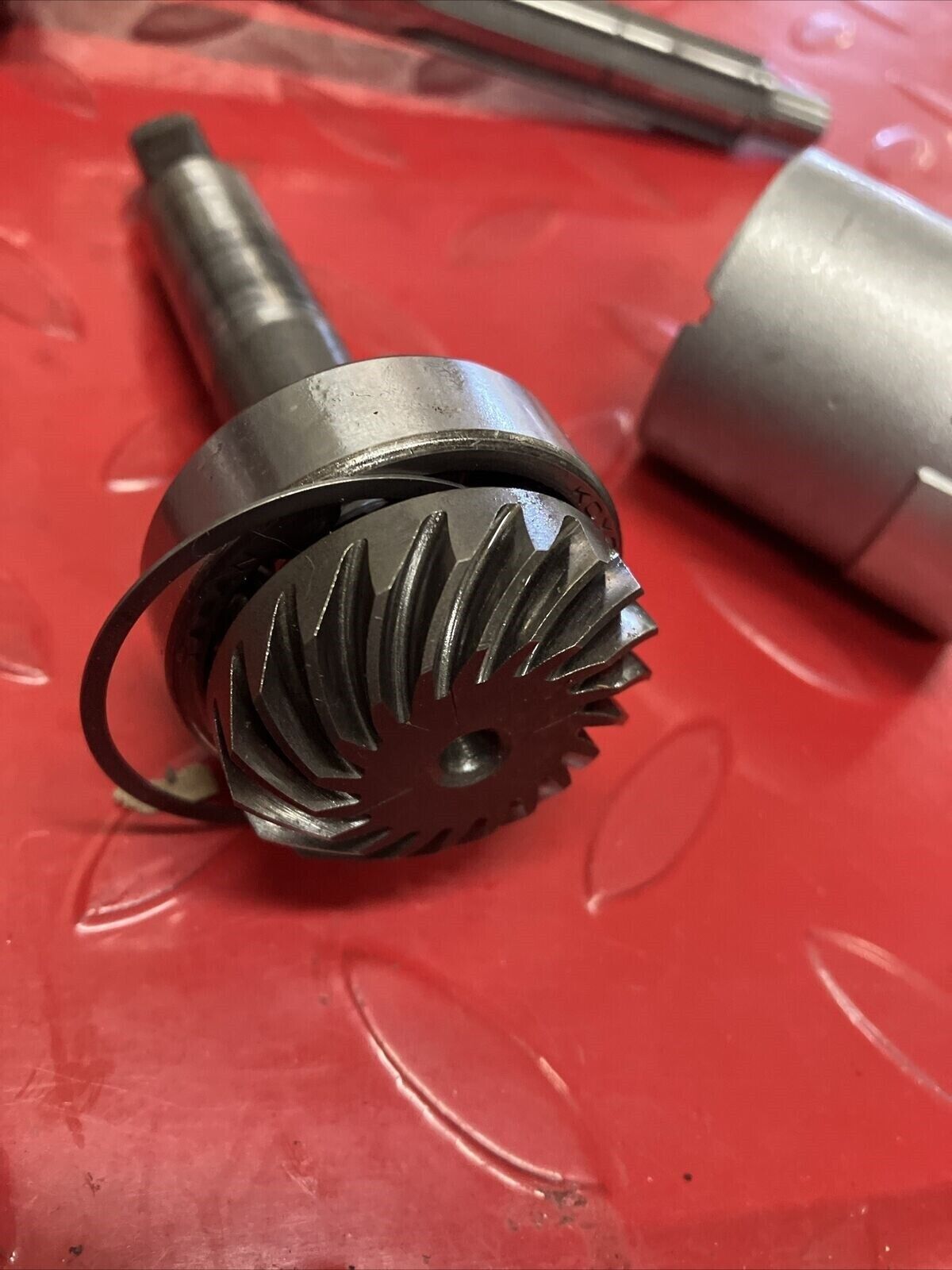 Yamaha MJ50 1982 Towny Drive driven shaft pinion transmission main axle LC50