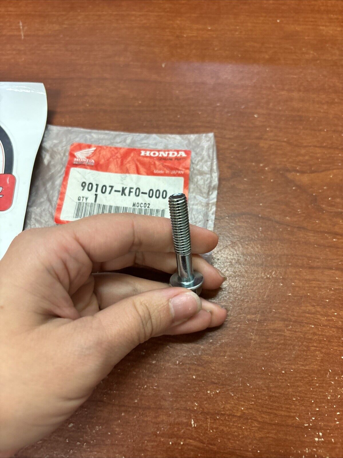 NOS Honda CR125R CR250R CR500R CR80R CR85R FLANGE BOLT 8X40 90107-KF0-000 H135