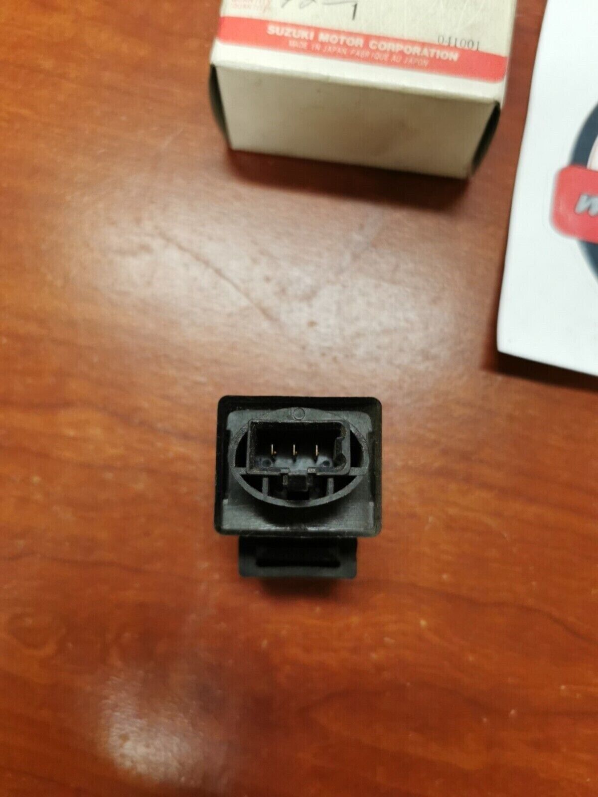 NEW NOS SUZUKI 1997 - 2004 VZ800 CONTROL UNIT 31890-48E00 S30