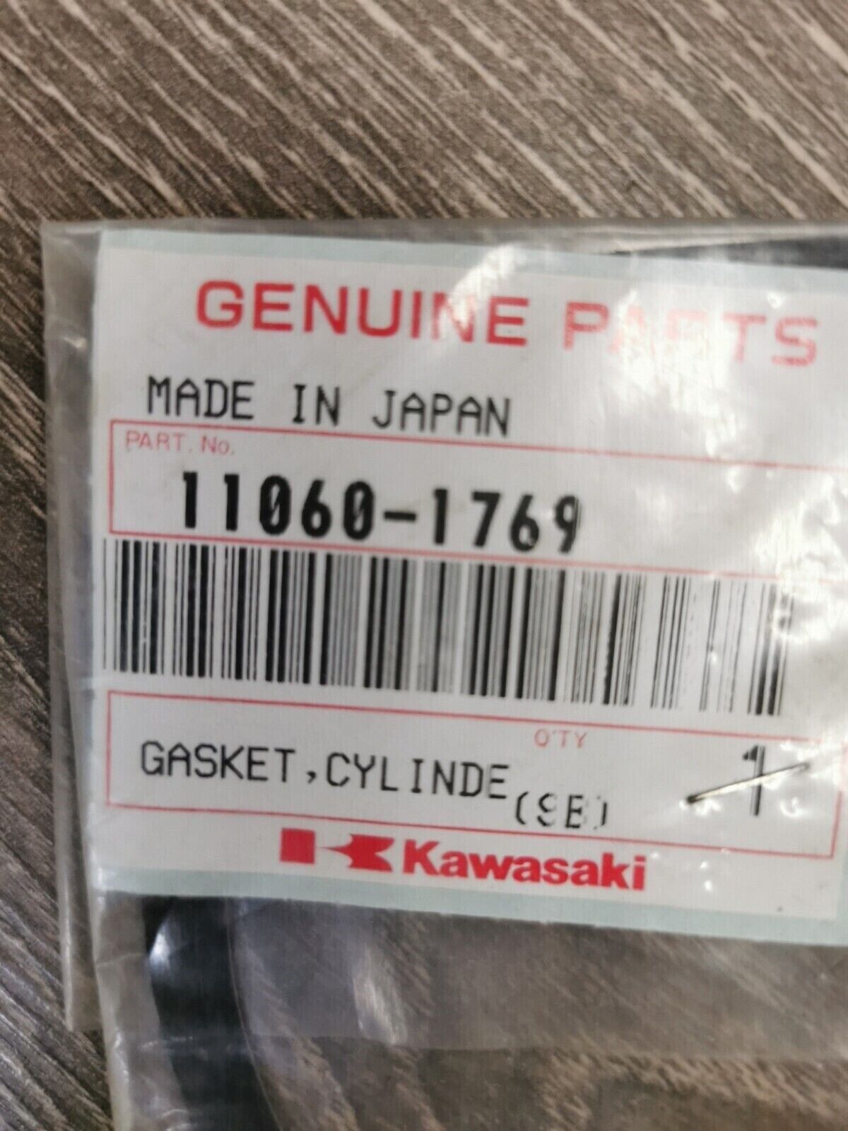 NOS KAWASAKI KX125 1997 - 1999 CYLINDER BASE GASKET 11060-1769 K31