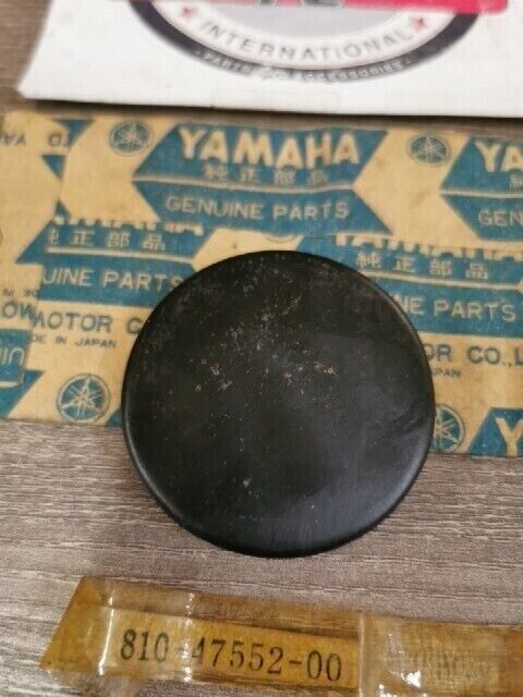 NOS YAMAHA SL338B SRX440A GP338 SRX440 SR433C GS300 CAP 810-47552-00-00 Y158