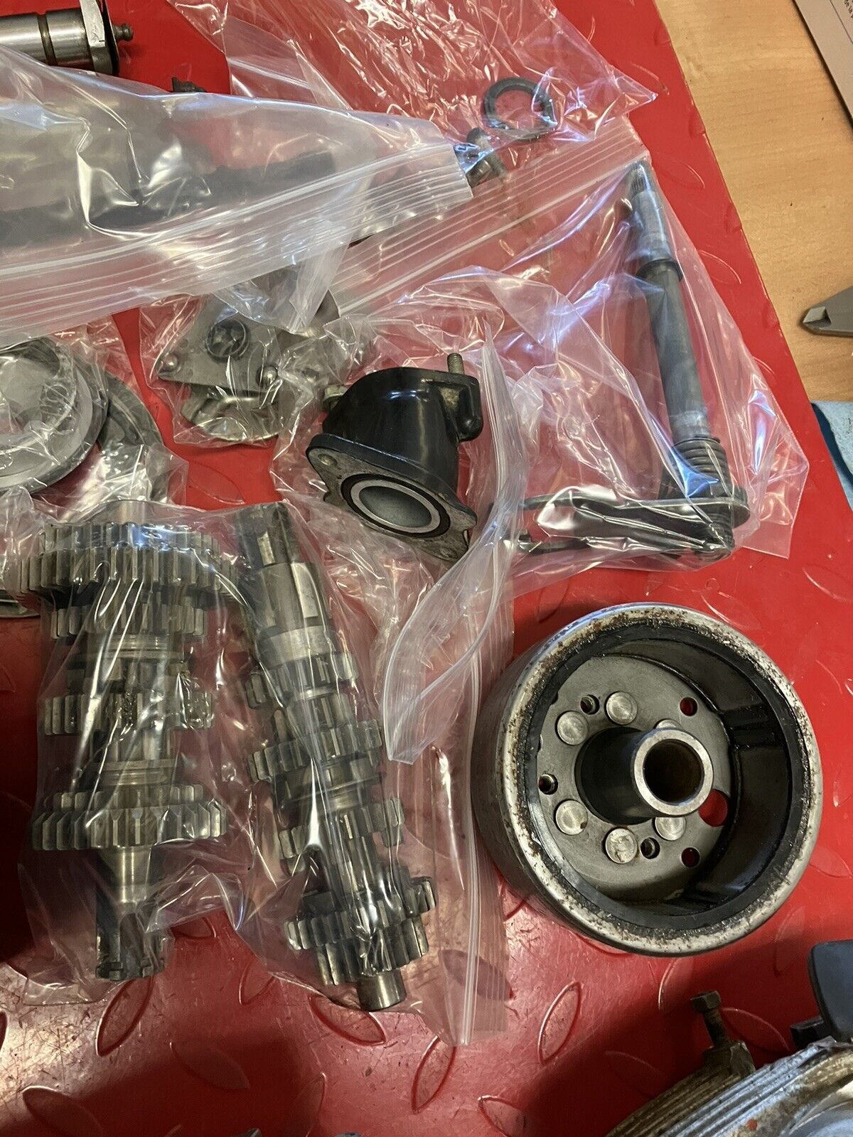 Honda ATC185 1980 engine motor parts crankcase transmission cylinder head