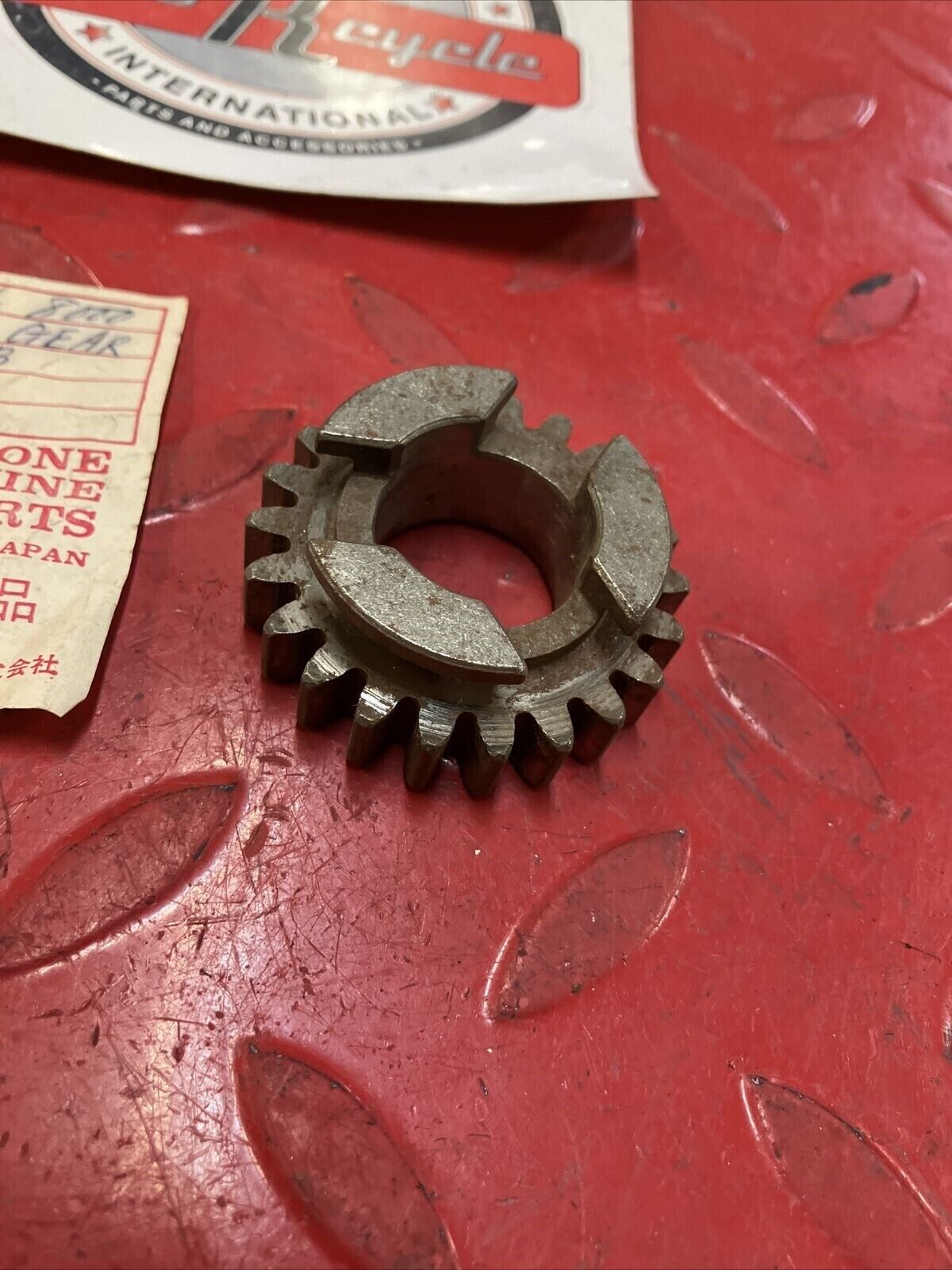NOS Bridgestone 175DT transmission 5TH gear 2471-8000 A1
