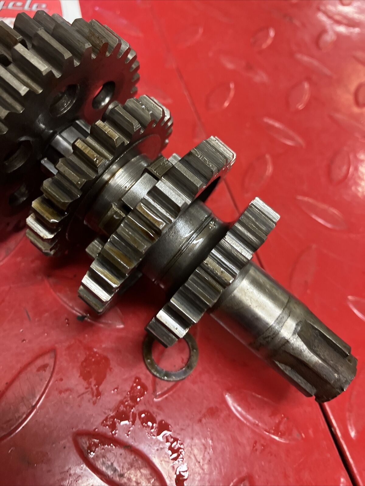 Suzuki RV90 1973 transmission mainshaft countershaft gear