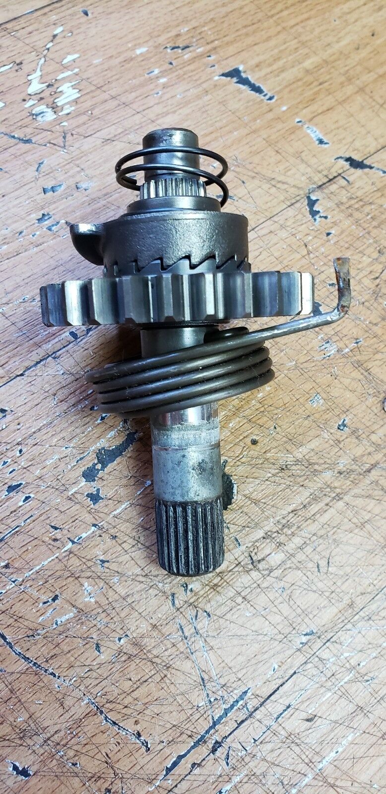 Honda CR125R 1985 kickstarter kickstart kick start assembly spindle shaft gear