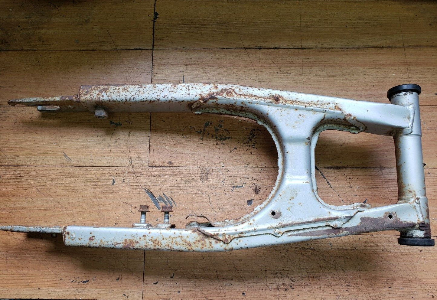 Honda XR250R 1985 swingarm swing arm XR200R XR200 XR250