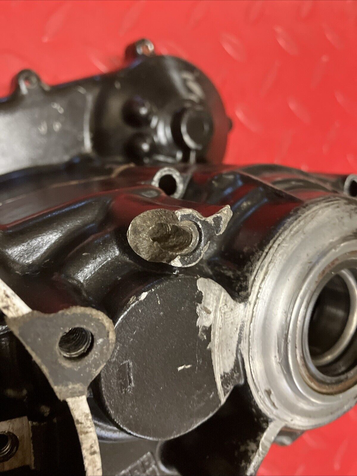 Kawasaki KDX200 1986 crankcase set left right crank case 1987