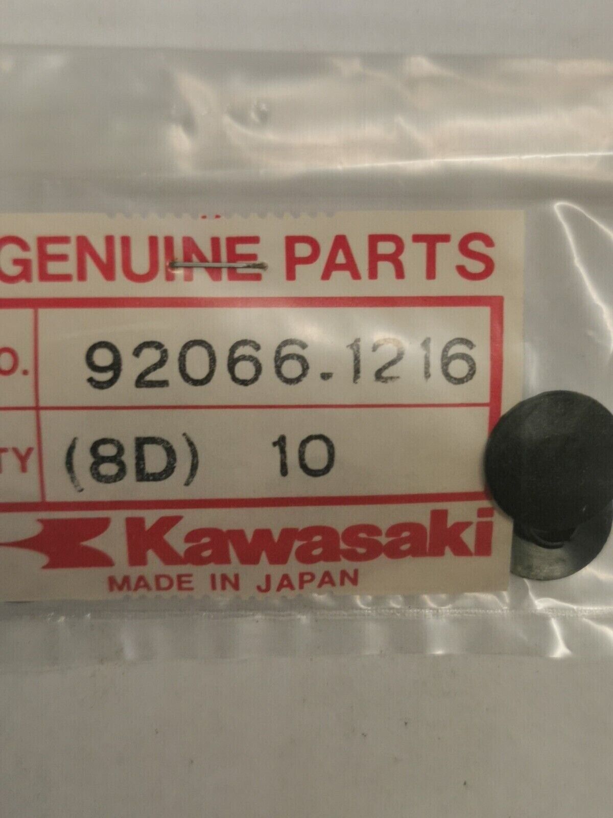 NOS KAWASAKI HANDLE HOLDER PLUG  92066-1216 K32
