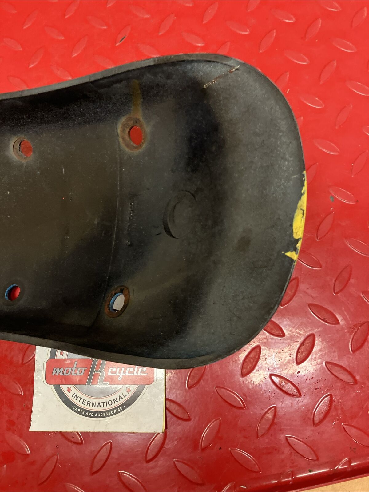 Suzuki RV90 1975 front fender