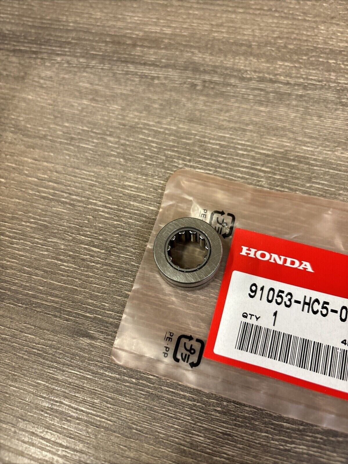 NOS Honda TRX300 FW TRX350 D NEEDLE BEARING 13X25.5X13 91053-HC5-003 H128