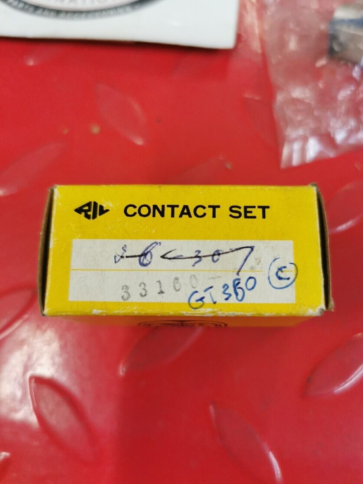 NOS Suzuki GT380 1972 - 1977 Contact Breaker Point 33160-33010 J11