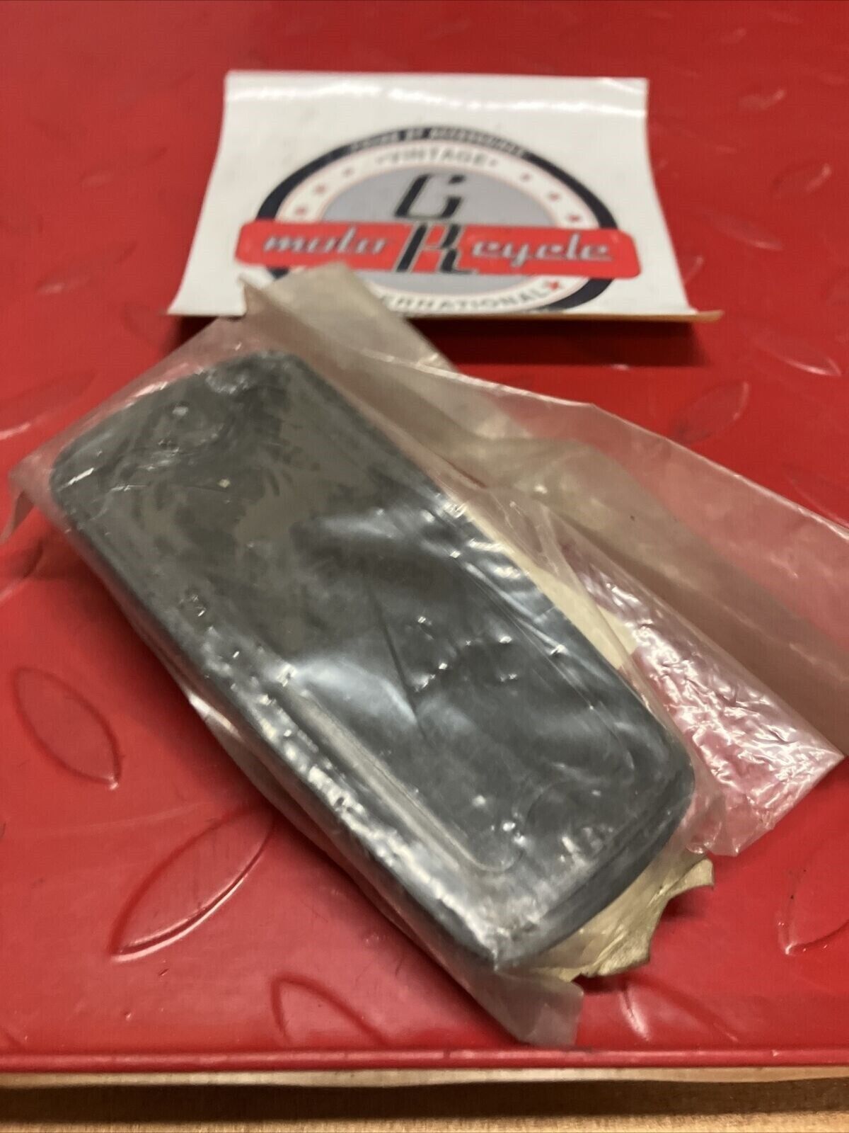 NOS YAMAHA XS650 REFLECTOR BASE 3G1-85127-00-00 Y67