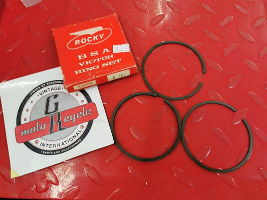 NOS  Rocky  BSA Victor   Piston Rings Set 0.40   A3088 A3