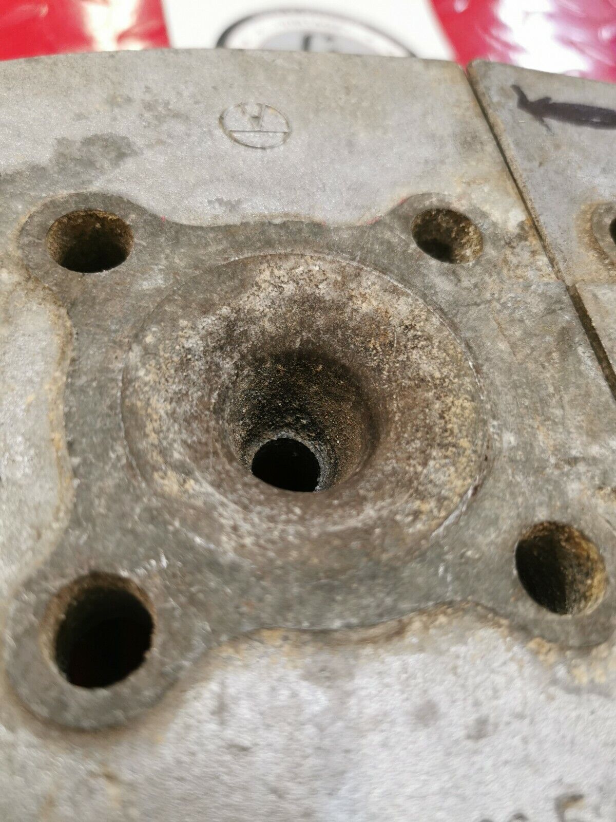 Kawasaki Samurai A1 Avenger A7 ? cylinder head jug barrel cover KB272-1101 E