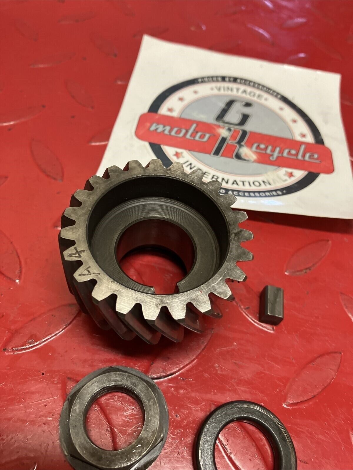 Yamaha DT250 1977 crankshaft primary drive gear DT400 1978